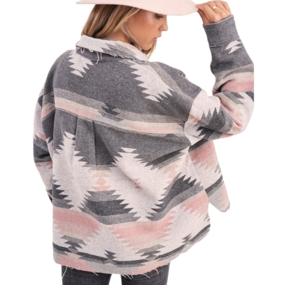 Aztec Distressed Yellowstone Jacket Shacket NWT - Picture 2 of 4